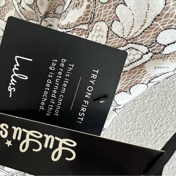 NWT Lulus Delicate Darling Beige and Ivory Lace Bodycon Dress Small - Picture 6 of 13